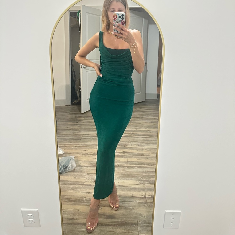 Green Slinky One Shoulder Maxi Dress - Picture 3 of 7
